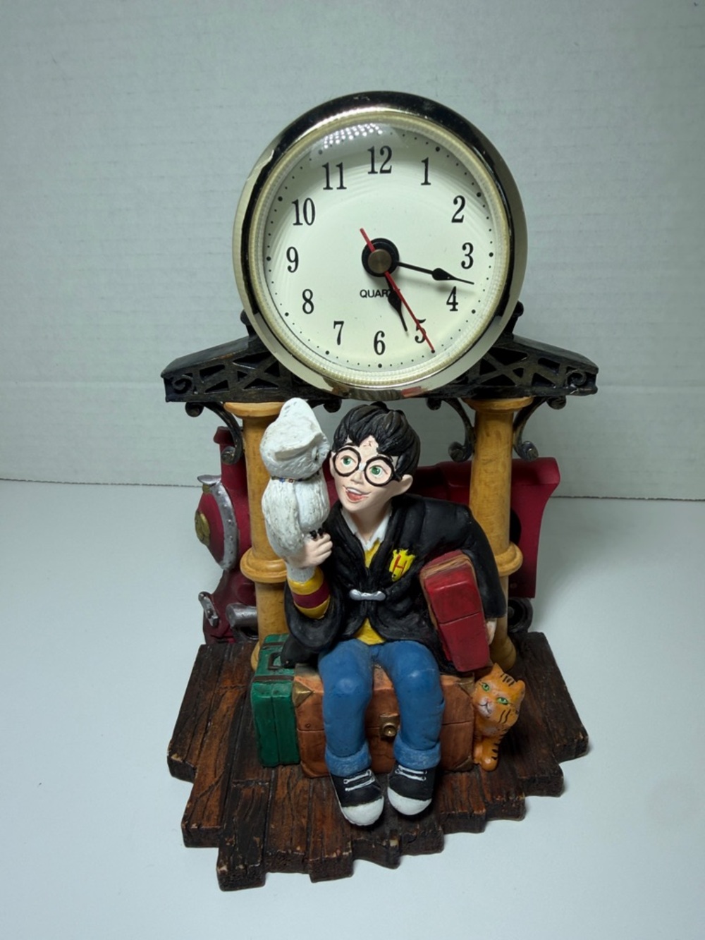 Vtg Harry Potter & The Sorcerer's Stone Desk Clock 2000